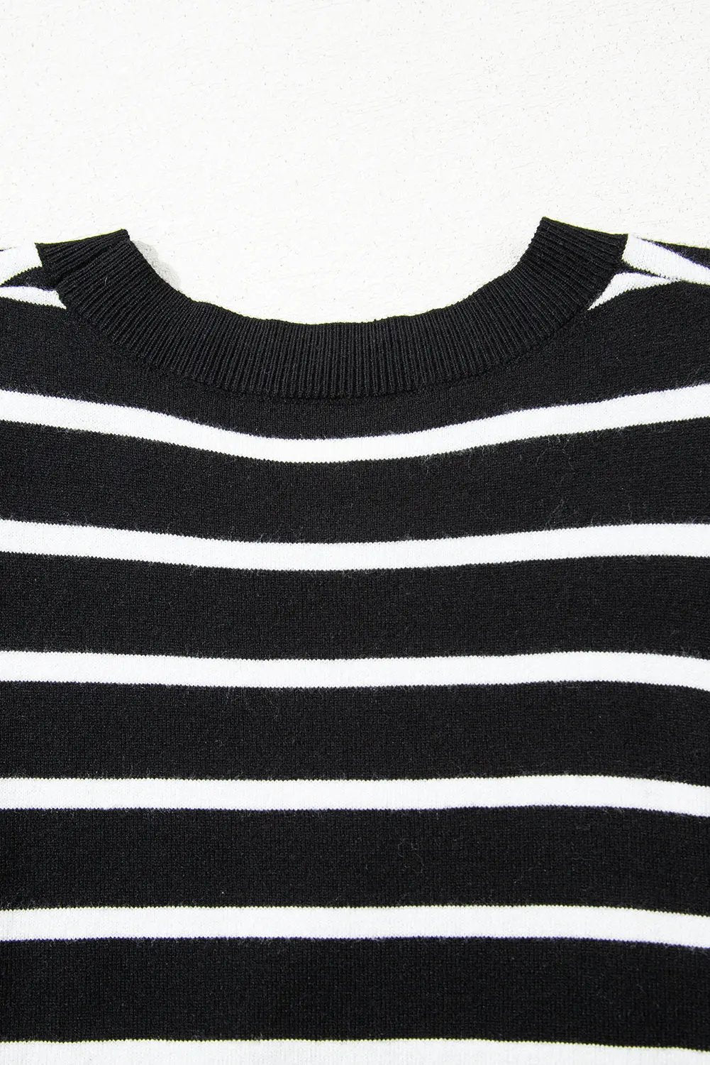 White Stripe Ribbed Trim Round Neck Bubble Sleeve Knitted Top - Love Salve